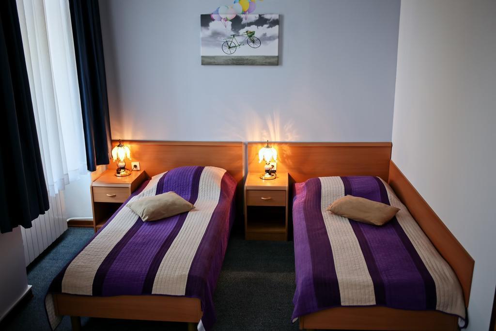 Hotel Veli Joze 풀라 외부 사진